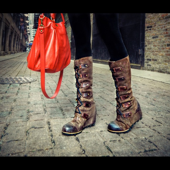 sorel tall wedge